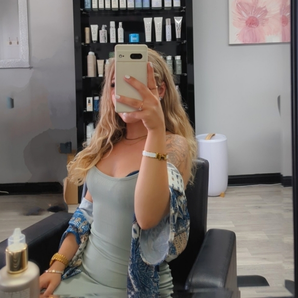 Meet your Posher, Sarah - Picture 1 of 1